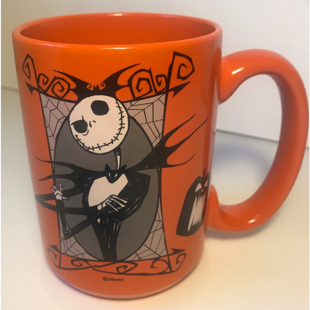 Skellington and Zero with Jack-o-lanterns